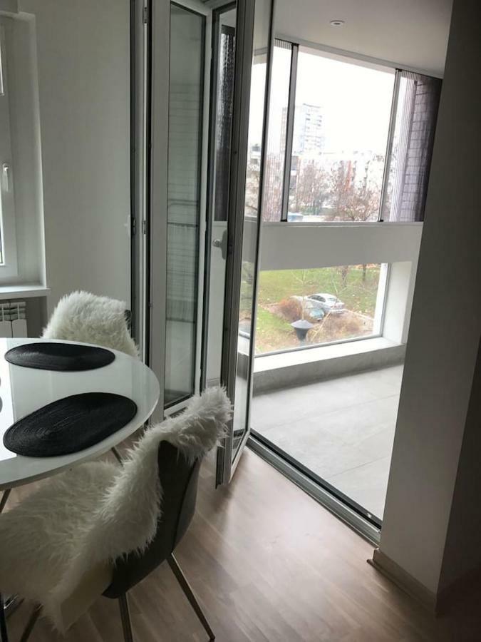 Apartman Oslo Белград Екстериор снимка
